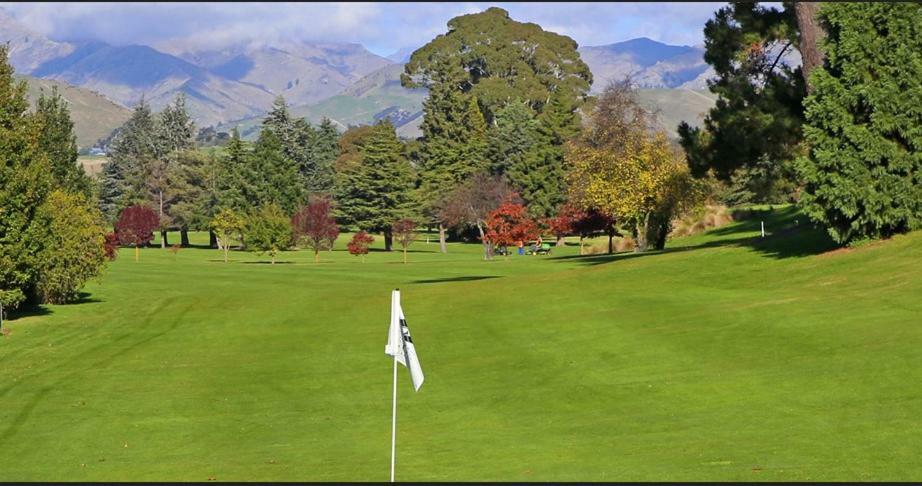 The Peppertree Luxury Accommodation Blenheim Extérieur photo